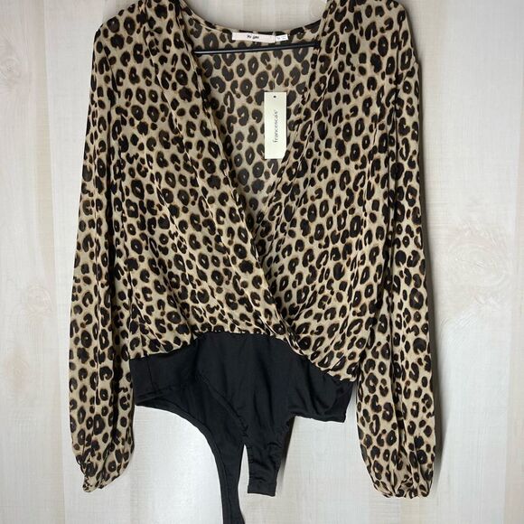 Mi Ami leopard body suit wrap style from‎ Francesca’s, size medium - Picture 4 of 10